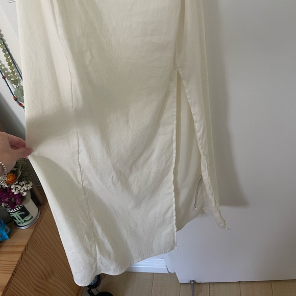 White Zara long dress with lace up back size XS - Picture 8 of 8